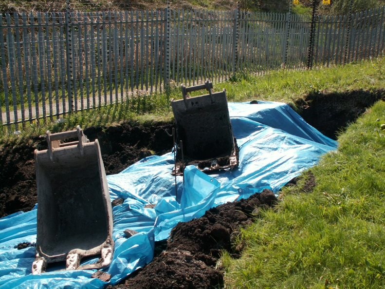 Knotweed excavation and buriel - Property Care Association